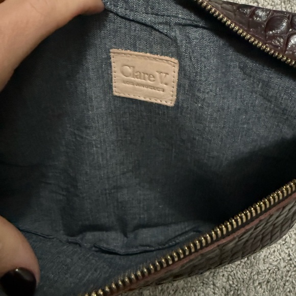 Clare V Grande Fanny - Picture 4 of 6